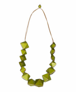 Kyokya dřevěný náhrdelník “Chinen” zelený K022